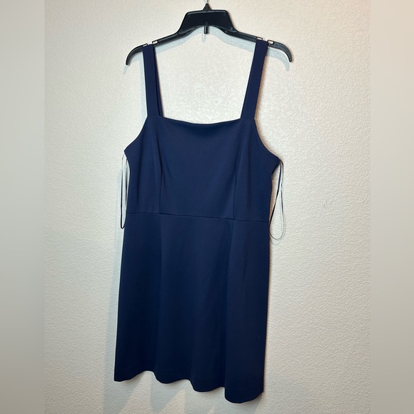 On-34th dress - Picture 2 of 6